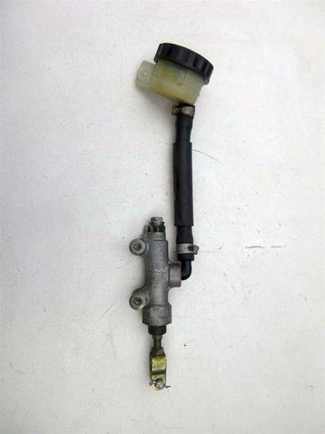 Kawasaki GPX600R rempomp achterrem GPX 600 R rem pomp achter beschikbaar voor biedingen