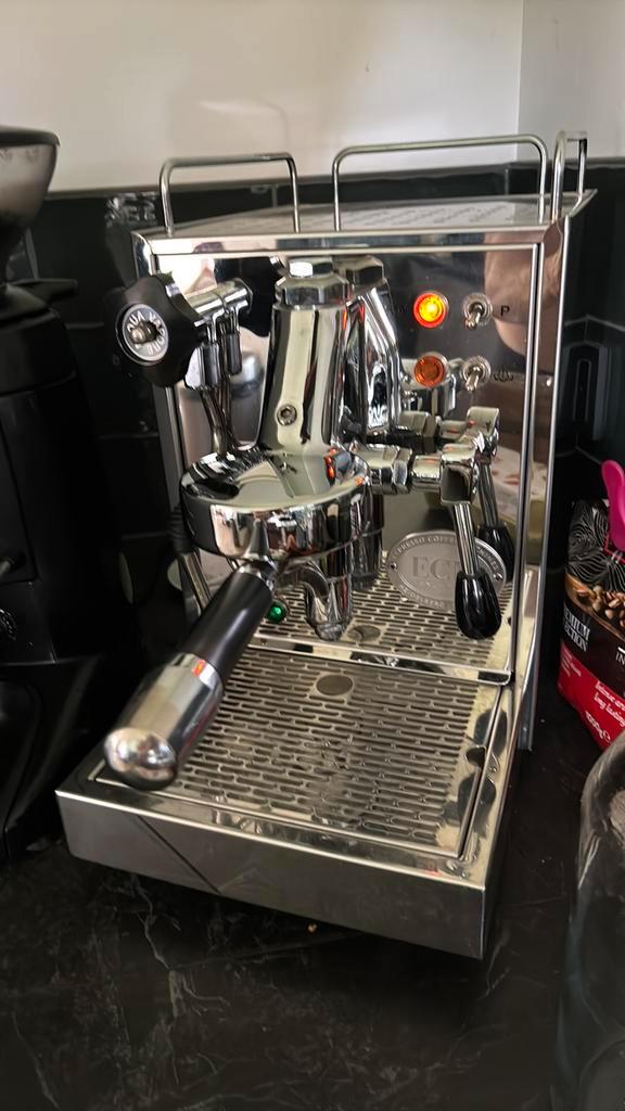 ECM classika, Witgoed en Apparatuur, Koffiezetapparaten, Gebruikt, Gemalen koffie, Espresso apparaat, 2 tot 4 kopjes, Afneembaar waterreservoir