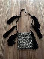 Tas met veel franjes, steentjes en glitter van Zara, Ophalen of Verzenden, Nieuw, Zwart