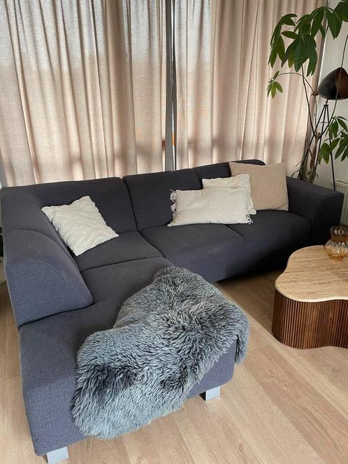 Hoekbank Leen Bakker - Donkerblauw, Huis en Inrichting, Banken | Bankstellen, Gebruikt, Hoekbank, Vierpersoons of meer, 250 tot 300 cm