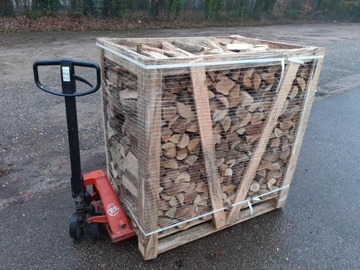 Vrachtwagen met 52 kratten eik, beuk, es, els of Berk, Droog, Tuin en Terras, Haardhout, Blokken, 6 m³ of meer, Ophalen