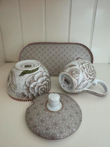 Pip Studio servies Spring to life suikerpot melkkannetje beschikbaar voor biedingen