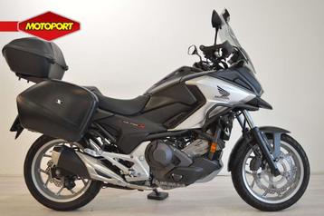 Honda NC 750 X DCT (bj 2016) beschikbaar voor biedingen