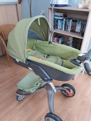 Gebruikte Kinderwagen met Reiswieg beschikbaar voor biedingen