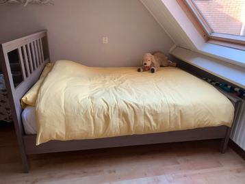 Hemnes bed 140x200 beschikbaar voor biedingen