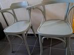 2 oude café stoelen geverfd, Ophalen, Zo goed als nieuw, Bruin