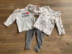 Setje 2 shirts met een broekje maat 50, Kinderen en Baby's, Ophalen of Verzenden, Gebruikt, Meisje, Setje