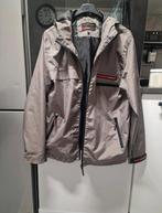 Prada jas, Ophalen, Zo goed als nieuw