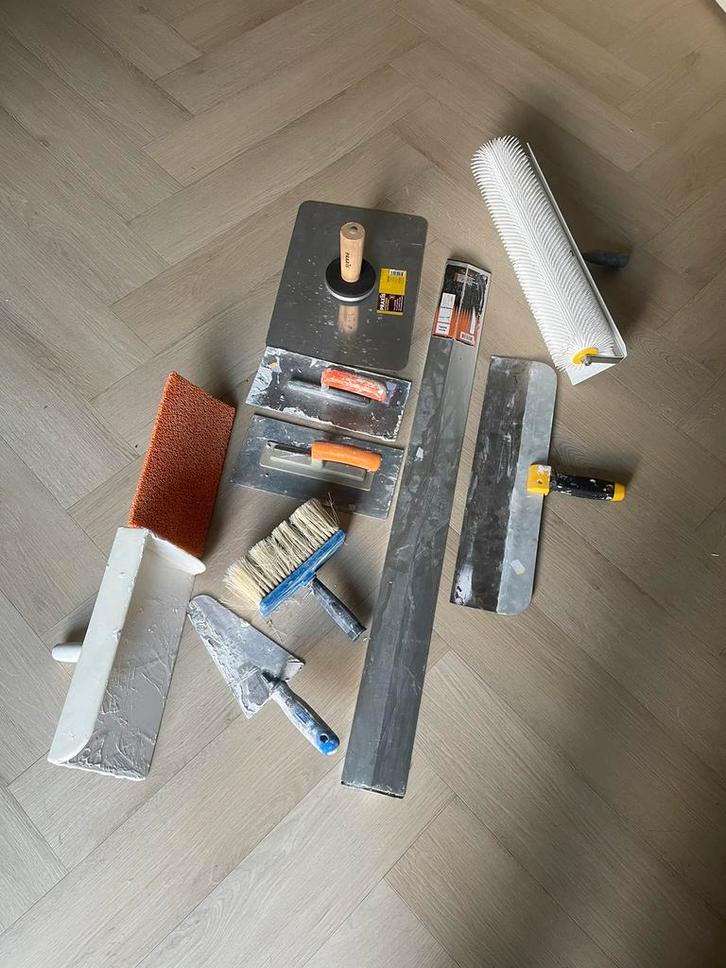 Complete set stukadoorsgereedschap / egaliseerset, Doe-het-zelf en Verbouw, Schildersmaterialen, Gebruikt, Overige typen, Ophalen of Verzenden