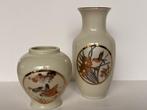 Fine China of Japan vaasjes, Antiek en Kunst, Antiek | Keramiek en Aardewerk, Ophalen of Verzenden