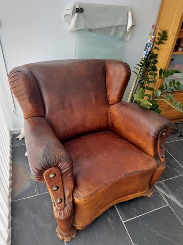 Antieke Fauteuil Schaapsleer beschikbaar voor biedingen