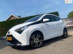 Toyota Aygo 1.0 VVT-i x-play limited, Auto's, Origineel Nederlands, Te koop, Benzine, 4 stoelen