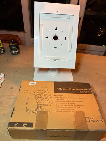 iPad Pro Countertop Kiosk - Anti-diefstal beschikbaar voor biedingen