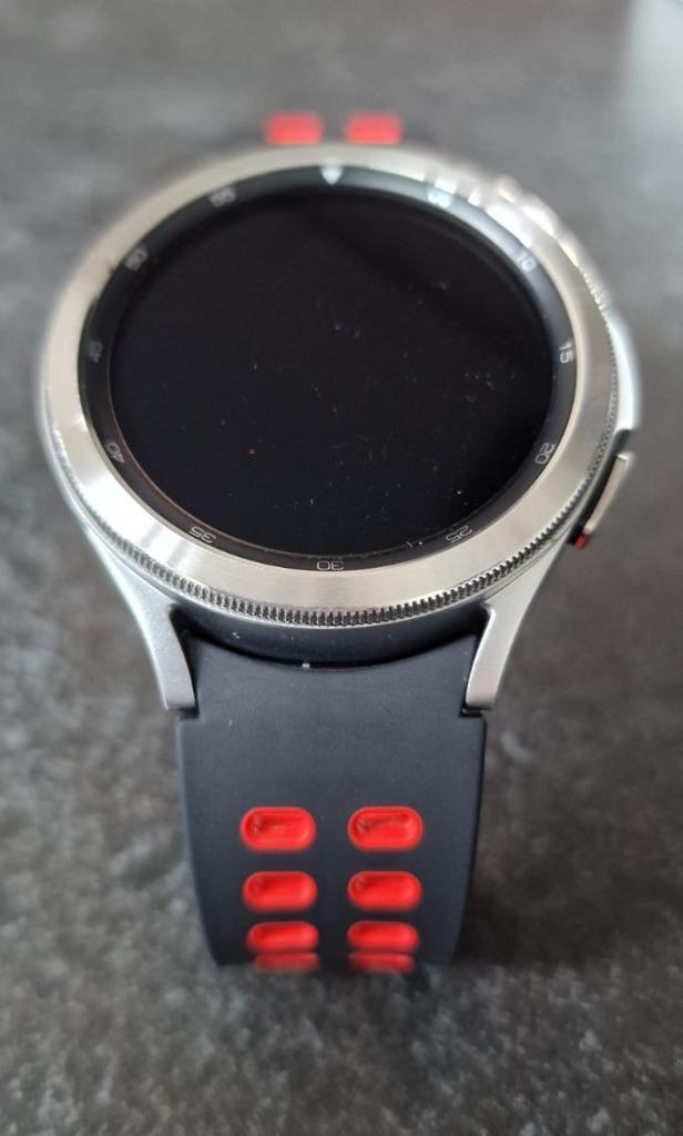 Samsung Galaxy watch 4 Classic - 46 mm, Sieraden, Tassen en Uiterlijk, Smartwatches, Gebruikt, Android, Zilver, GPS, Waterdicht