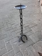 Kandelaar van metaal ketting op hoefijzers, Ophalen, Gebruikt, 50 tot 75 cm, N.v.t.