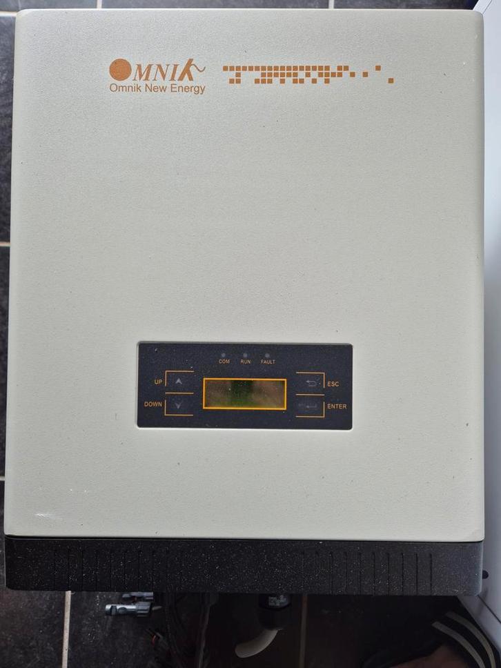 2x Omnik New Energy Omvormer - 3kW, Doe-het-zelf en Verbouw, Overige Doe-het-zelf en Verbouw, Gebruikt, Ophalen