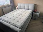 Mooi bed met 2 nachtkastjes (210 x 160), Huis en Inrichting, Ophalen, Gebruikt, 210 cm, Tweepersoons