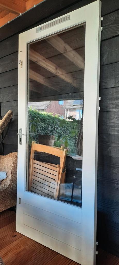 Hardhouten buitendeur, Doe-het-zelf en Verbouw, Kozijnen en Schuifpuien, Zo goed als nieuw, Deurkozijn, Hout, 150 tot 225 cm, 75 tot 150 cm