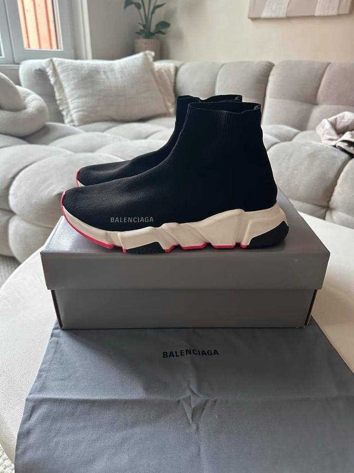 Originele Balenciaga Speed Runners - Zwart/Wit/Roze, Kleding | Dames, Schoenen, Zo goed als nieuw, Sneakers of Gympen, Zwart, Ophalen of Verzenden