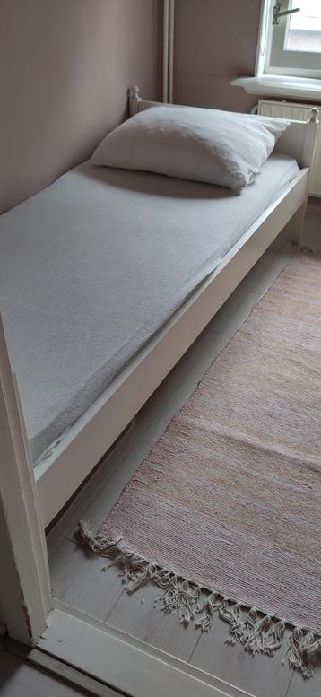 Eenpersoons bed