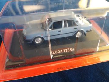 Skoda 135 lichtblauw – 1:43 beschikbaar voor biedingen