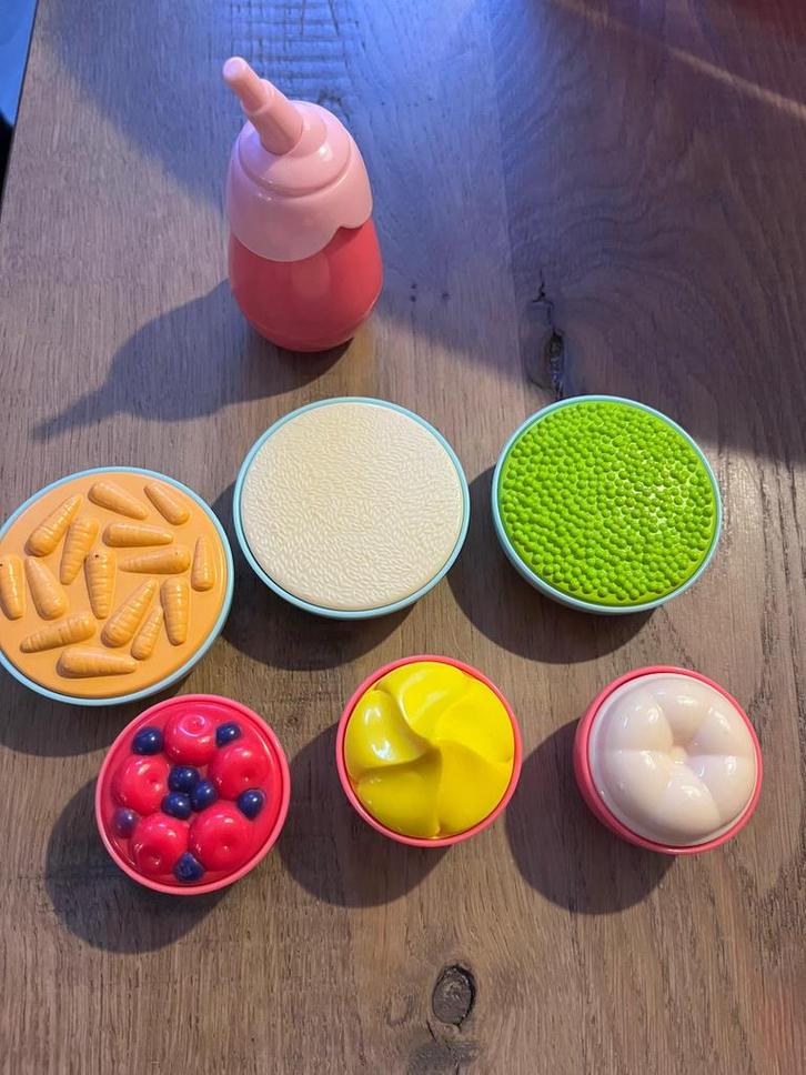 Baby Annabell Lunchtafel met accessoires, Kinderen en Baby's, Speelgoed | Poppen, Zo goed als nieuw, Babypop, Ophalen