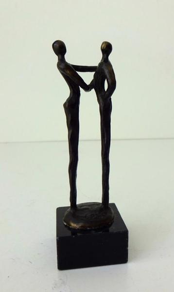 Bronzen beeldje twee figuren hand geven Ammerlaan 3814-b beschikbaar voor biedingen
