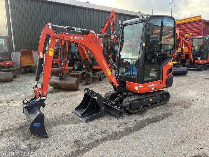 KUBOTA KX019-4, Zakelijke goederen, Machines en Bouw | Kranen en Graafmachines, Graafmachine, Ophalen of Verzenden