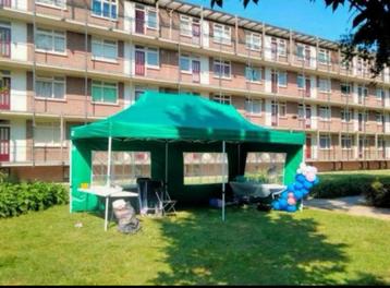 partytent easy up party tent tent 6x3 3x3  55 euro per dag. beschikbaar voor biedingen