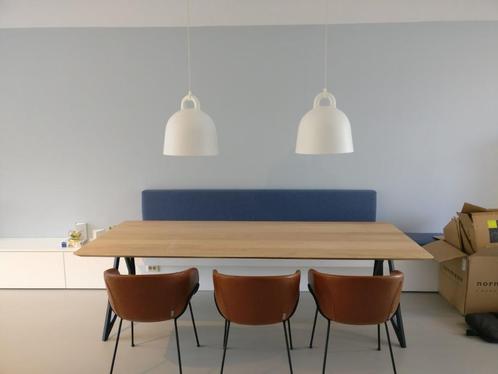 Normann Copenhagen Bell hanglamp medium wit Ø42 cm (2 STUKS), Huis en Inrichting, Lampen | Hanglampen, Zo goed als nieuw, Minder dan 50 cm