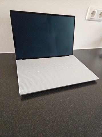 Dell Precision 5690 - i7 Ultra - 64GB - 256GB - RTX 3500 Ada beschikbaar voor biedingen