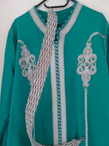 Marokkaanse traditionele kaftan  beschikbaar voor biedingen