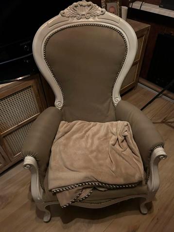 Queen Anne Stoel beschikbaar voor biedingen