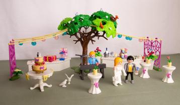 Playmobil Bruiloftsfeest 9228 en Trouwpaviljoen beschikbaar voor biedingen