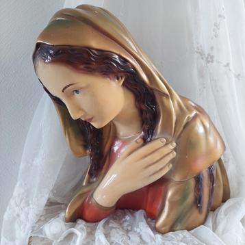 Oud gipsen borstbeeld Maria 