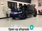 Volkswagen T-Roc 1.5 TSI R-Line | Pano | IQ - Light | Ledbar, 1258 kg, Zwart, 4 cilinders, 150 pk