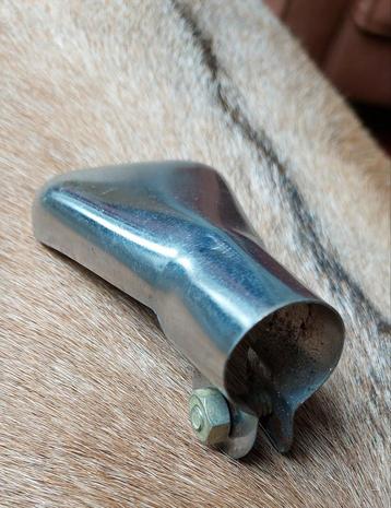 Uitlaat kapje oldtimer Uitlaat  beschikbaar voor biedingen