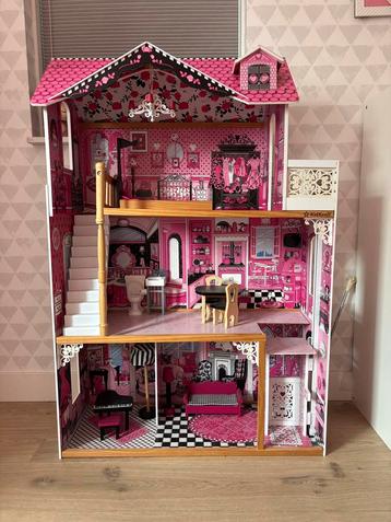 Kidkraft barbiehuis beschikbaar voor biedingen