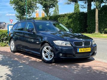 BMW 3-serie Touring 318i Business Line *BOEKJES COMPLEET beschikbaar voor biedingen