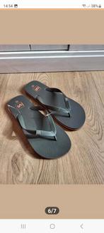 Nieuwe slippers maat 42, Ophalen of Verzenden, Nieuw