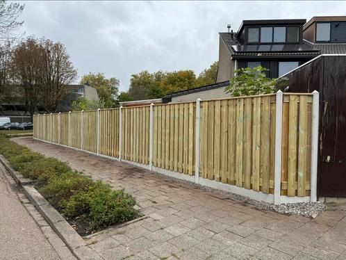Hout / Beton | Grenen | €110,- per strekkende meter., Tuin en Terras, Schuttingen, Nieuw, Hout, 1 tot 2 meter, 6 meter of meer