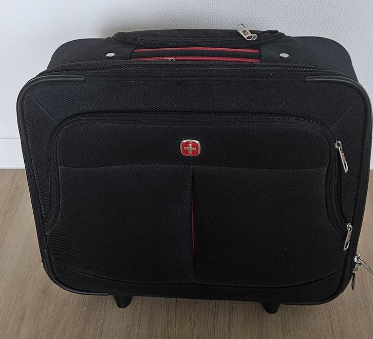 Aangeboden Wenger Laptop trolley, Computers en Software, Laptoptassen, Gebruikt, Trolleytas, 16 inch, Ophalen