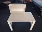 Kinder Bureau, Ophalen