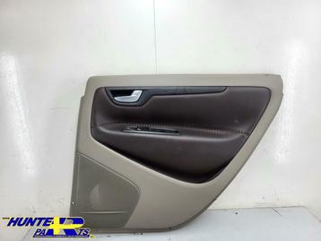 Bekleding deur RA Volvo V70 II ('00-'08) 39981290 beschikbaar voor biedingen