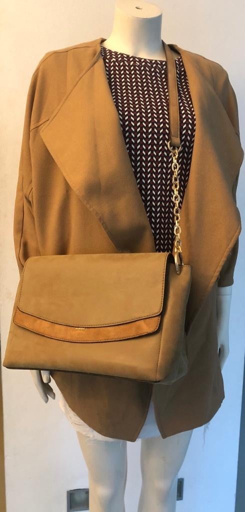 Parfois schoudertas beige bruin met goudkleurige ketting, Ophalen of Verzenden, Nieuw, Beige, Schoudertasje