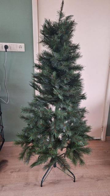 Kunstkerstboom 150cm beschikbaar voor biedingen