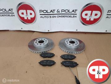 VW Golf 7 Remblok + Remschijf Set 5Q0615301H beschikbaar voor biedingen