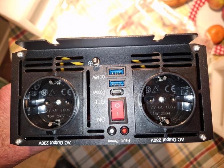 Omvormer, Auto diversen, Overige Auto diversen, Ophalen of Verzenden