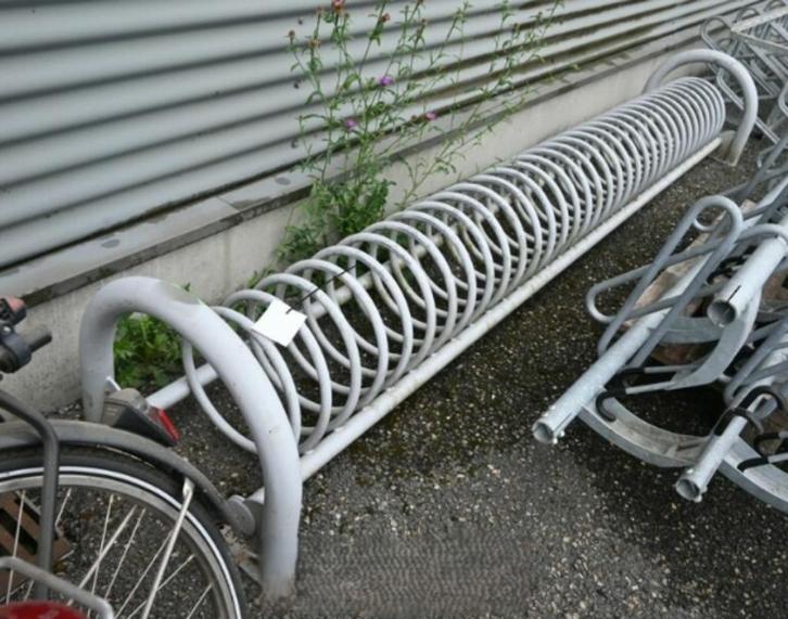 Fietsenrek / Fietsenstalling, Spiraalmodel, 320cm lang,, Fietsen en Brommers, Overige Fietsen en Brommers, Gebruikt, Ophalen