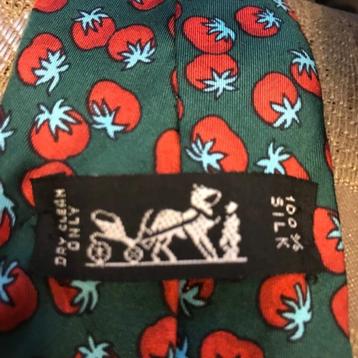 Vintage stropdas van bekend Frans modehuis....Hermès. beschikbaar voor biedingen